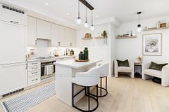 9075 Jane Street 2102, Vaughan, ON L4K 0L7