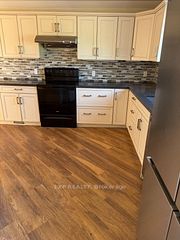 41 Hodgins Avenue, Georgina, ON L4P 3N1