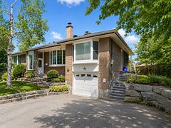 536 Lynett Crescent Bsmnt, Richmond Hill, ON L4C 2V9