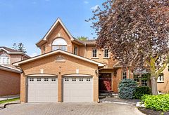 6 Creekview Avenue, Richmond Hill, ON L4C 9X1