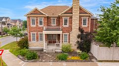 298 West Lawn Crescent, Whitchurch-Stouffville, ON L4A 1X3