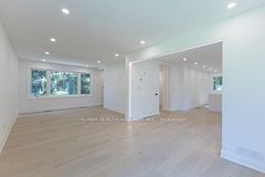 30 Morton Avenue, East Gwillimbury, ON L0G 1V0