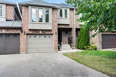 10 Lento Court, Vaughan, ON L4L 8Y9