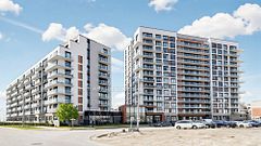 2 David Eyer Drive 429, Richmond Hill, ON L4S 0N6