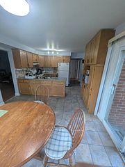 37 Garnish Green Grove, Markham, ON L3P 4P4