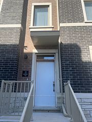 11 Almond Blossom Mews 137, Vaughan, ON L4K 5Z8