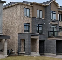 64 Allure Street, Newmarket, ON L3X 0L1