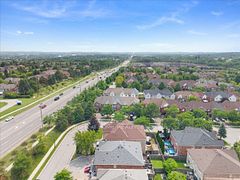 171 Burgess Crescent, Newmarket, ON L3X 2T9