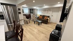 204 Mccaffrey Road, Newmarket, ON L3X 1J9
