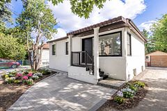 225 Essex Avenue, Richmond Hill, ON L4C 2C1