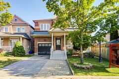 39 Victoria Wood Avenue, Markham, ON L6E 1K2