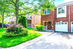 204 Burgess Crescent, Newmarket, ON L3X 2T9