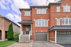 39 Millcliff Circle, Aurora, ON L4G 7N7