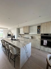 63 Holyrood Crescent, Vaughan, ON L4H 5G2