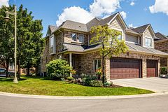 69 Louisburg Way, Markham, ON L6E 2A2