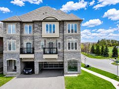 11 Lorne Glen Street, Markham, ON L6C 0Z4