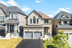 1352 Blackmore Street, Innisfil, ON L9S 0P2