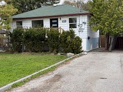 386 Irene Drive, Georgina, ON L4P 3B2