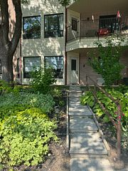 111 Grew Boulevard 104, Georgina, ON L0E 1R0
