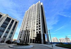 9085 Jane Street 1107, Vaughan, ON L4K 0K8