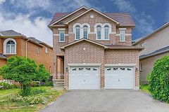 32 Manorheights Street, Richmond Hill, ON L4S 2H2