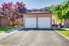 84 O'connor Crescent, Richmond Hill, ON L4C 7N8