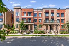 58 Elizabeth Street S 2307, Richmond Hill, ON L4C 5W2