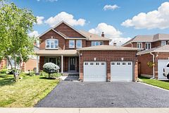 153 Natanya Boulevard, Georgina, ON L4P 3N2