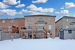 19 Brass Drive, Richmond Hill, ON L4E 4T3