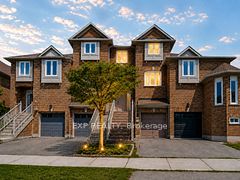 3 Baffin Court, Richmond Hill, ON L4B 4J6