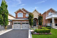 199 Ivy Glen Drive, Vaughan, ON L6A 0N9