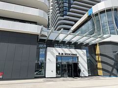28 Interchange Way 4208, Vaughan, ON L4K 0P8