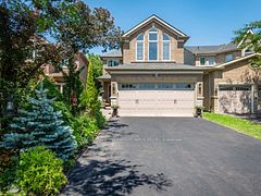 84 Sandway Crescent, Vaughan, ON L6A 2M3