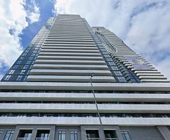 28 Interchange Way W 1701, Vaughan, ON L4K 0P8