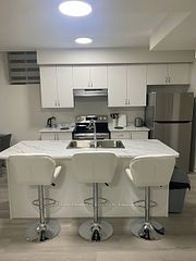 161 Rowe Street, Bradford West Gwillimbury, ON L3Z 4N2