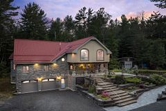 636 Harbour Street, Innisfil, ON L0L 1K0
