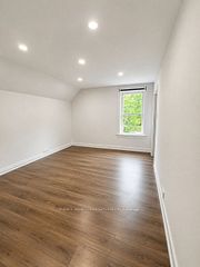 96 GURNETT Street, Aurora, ON L4G 1P6