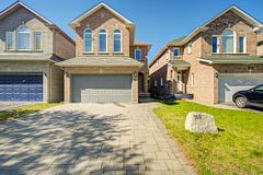 140 Frank Endean Road, Richmond Hill, ON L4S 1S7