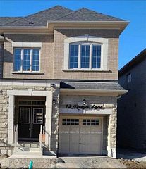 12 Reign Lane Bsmt, Markham, ON L3S 0E8