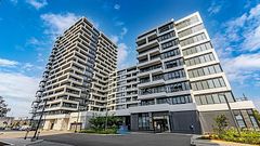 38 Water Walk Drive 321, Markham, ON L3R 6M8