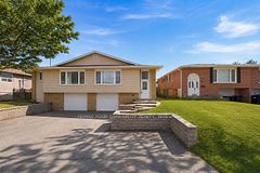 376 Agar Avenue UPPER, Bradford West Gwillimbury, ON L3Z 1H5