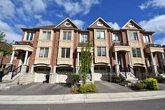 327 Doak Lane, Newmarket, ON L3Y 0A7