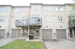 10 Post Oak Drive 21, Richmond Hill, ON L4E 4H7