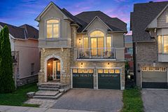 12 Cozens Drive, Richmond Hill, ON L4E 4W3