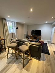 956 Lemar Road U-B, Newmarket, ON L3Y 1S1