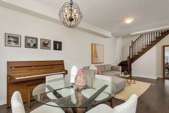 105 Kayla Crescent E 18, Vaughan, ON L6A 4W3