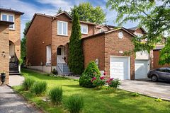 72 Rejane Crescent, Vaughan, ON L4J 5A5