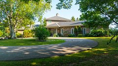 4285 15th Side Road, King, ON L7B 1K4