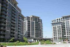 273 South Park Road 501, Markham, ON L3T 0B5