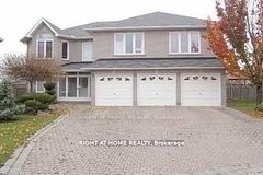 10 Fisico Court, Richmond Hill, ON L4B 3Z2